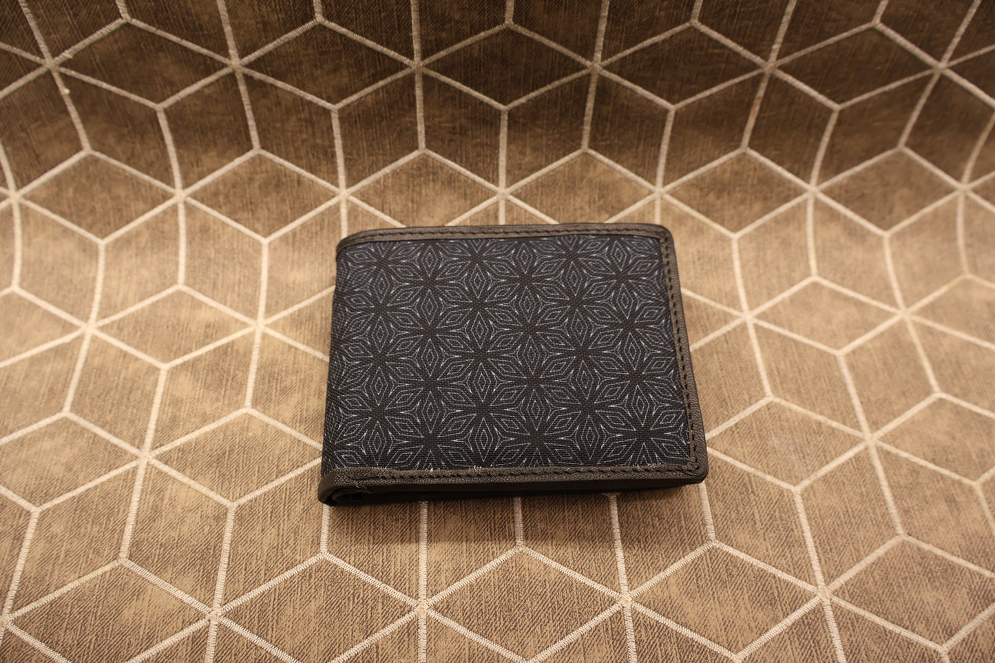 Divine Symmetry - Wallet