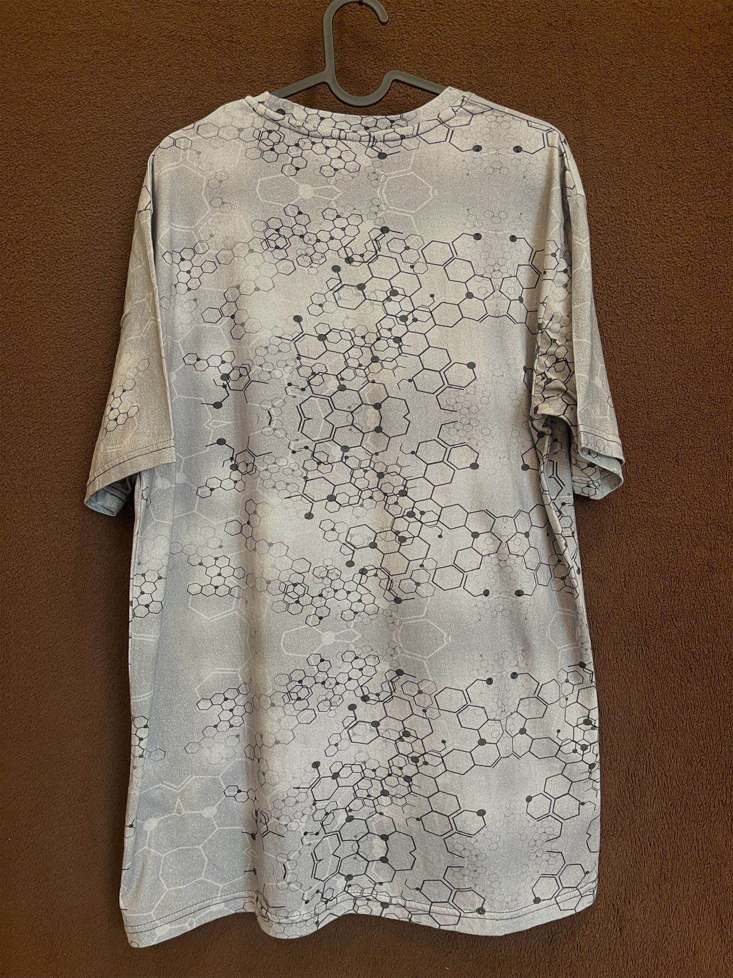 Branched Moly ✧ T-Shirt