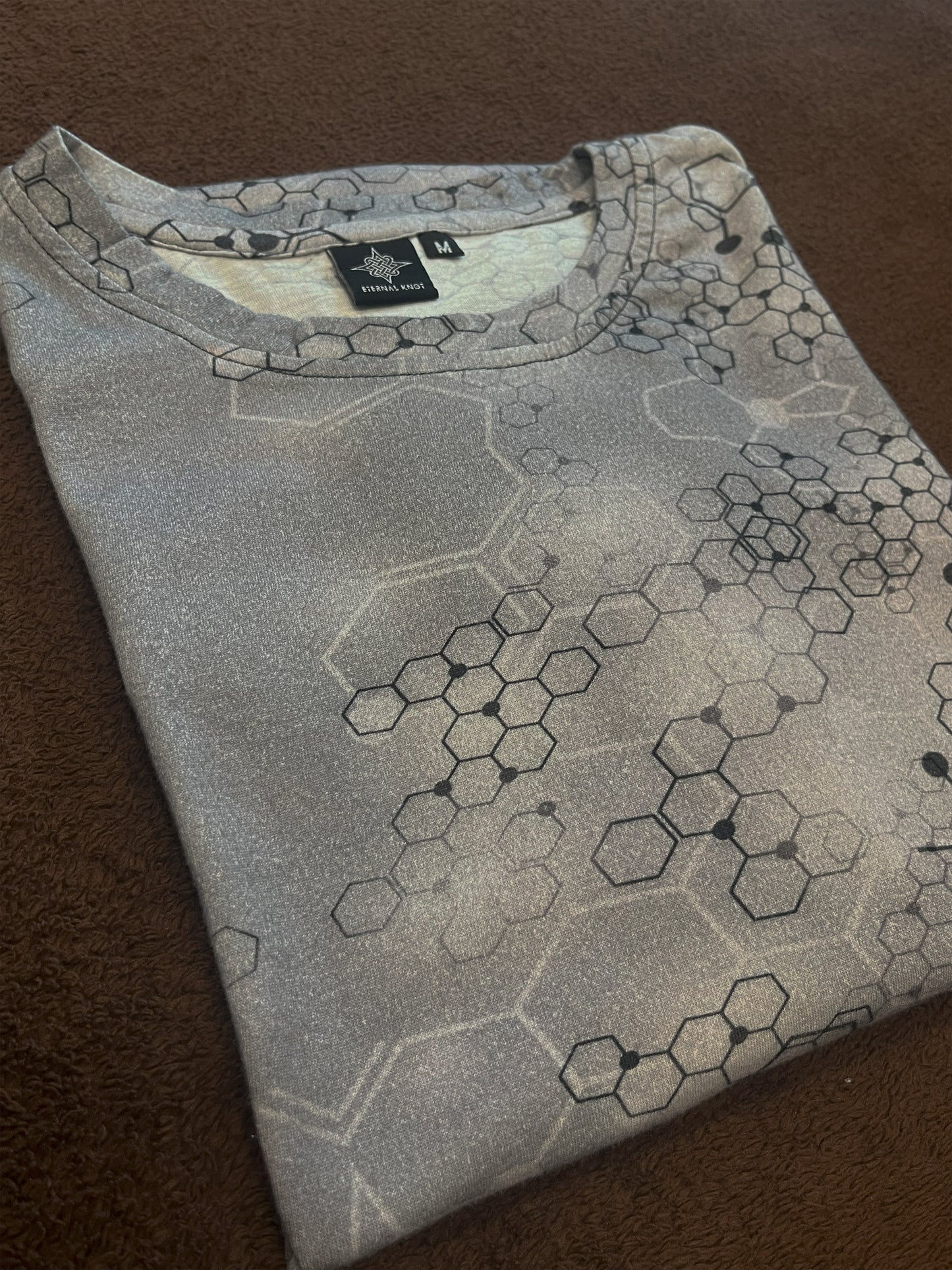 Branched Moly ✧ T-Shirt