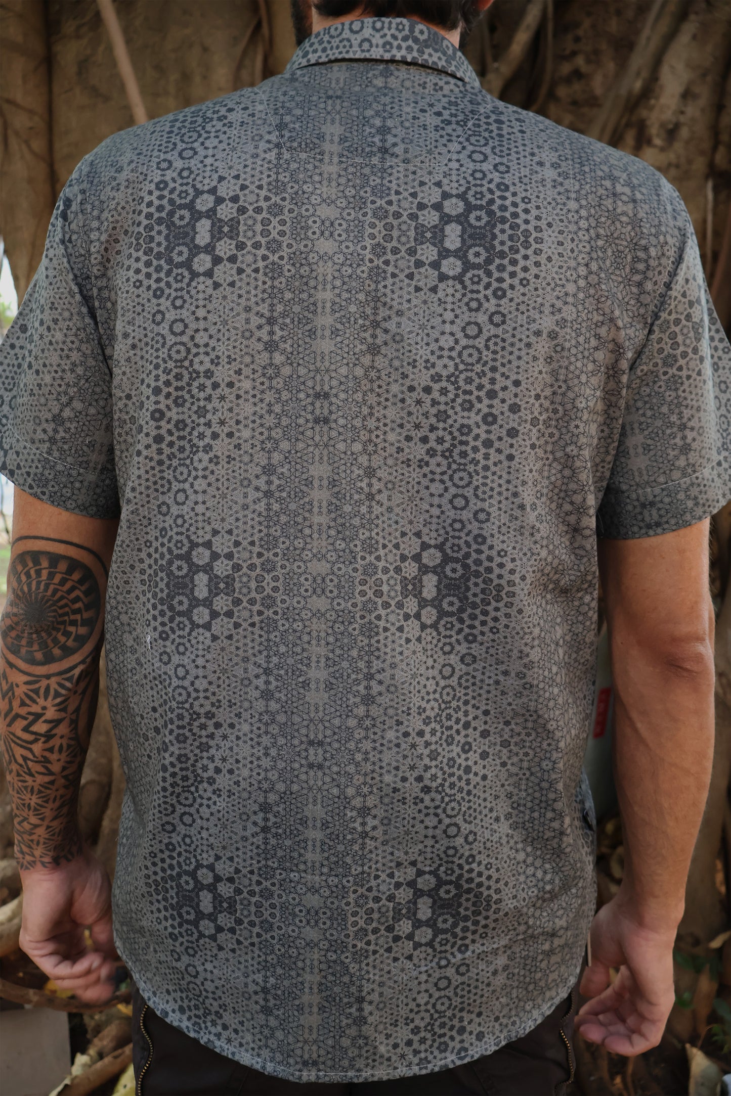 Symmetric Visuals ✧ Cotton Shirt