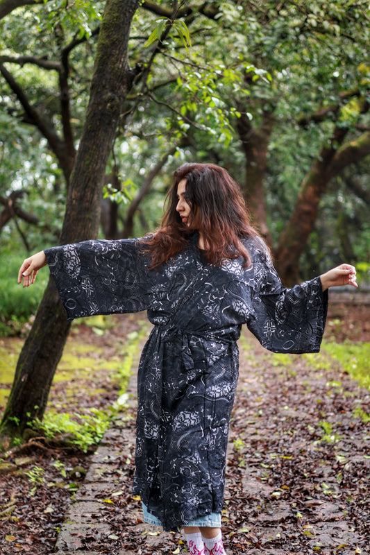 Serpent Monochrome ✧ Bamboo Kimono ✧ TAS