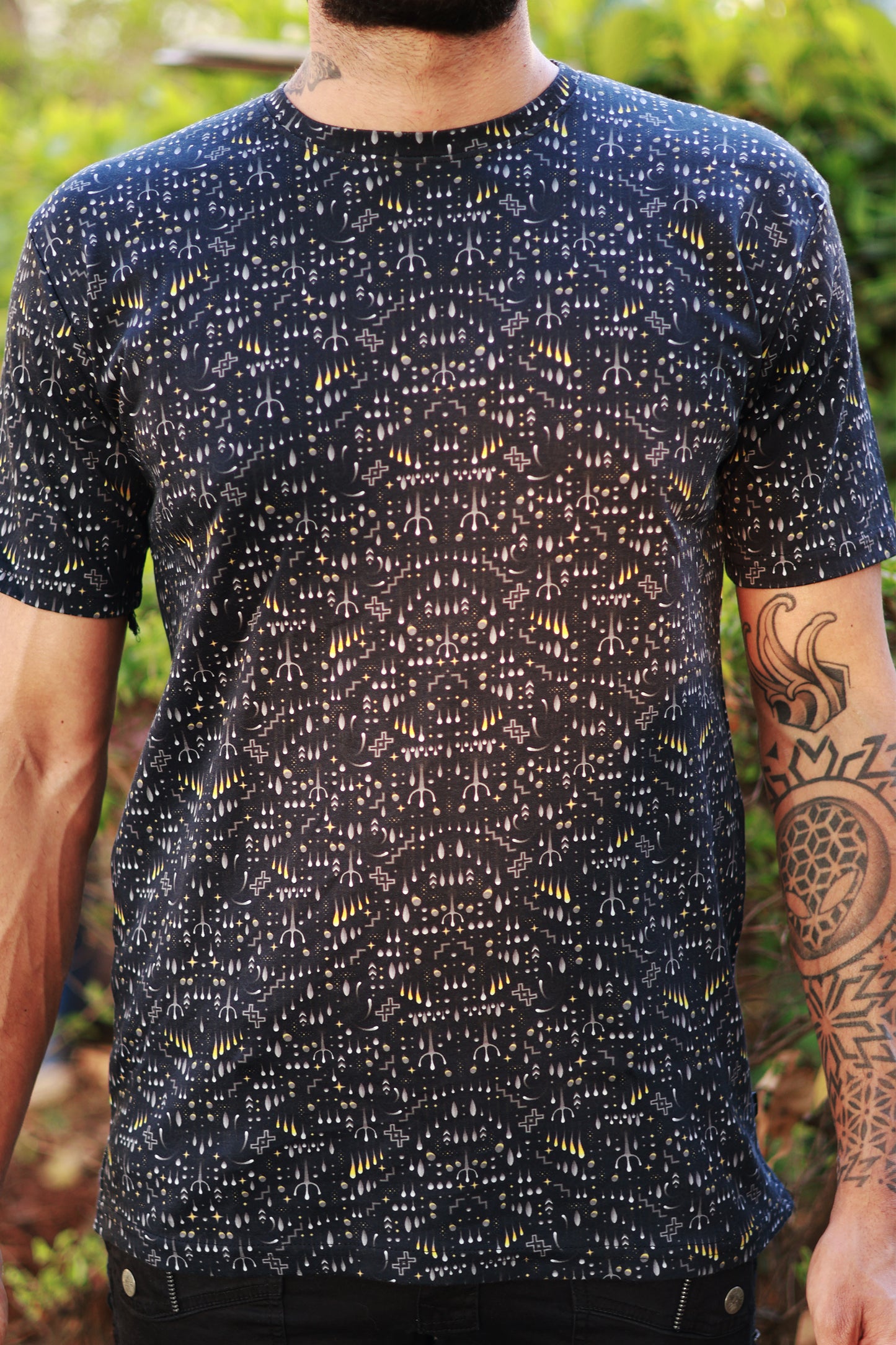 Elemental Pattern ✧ T-Shirt ✧ TAS