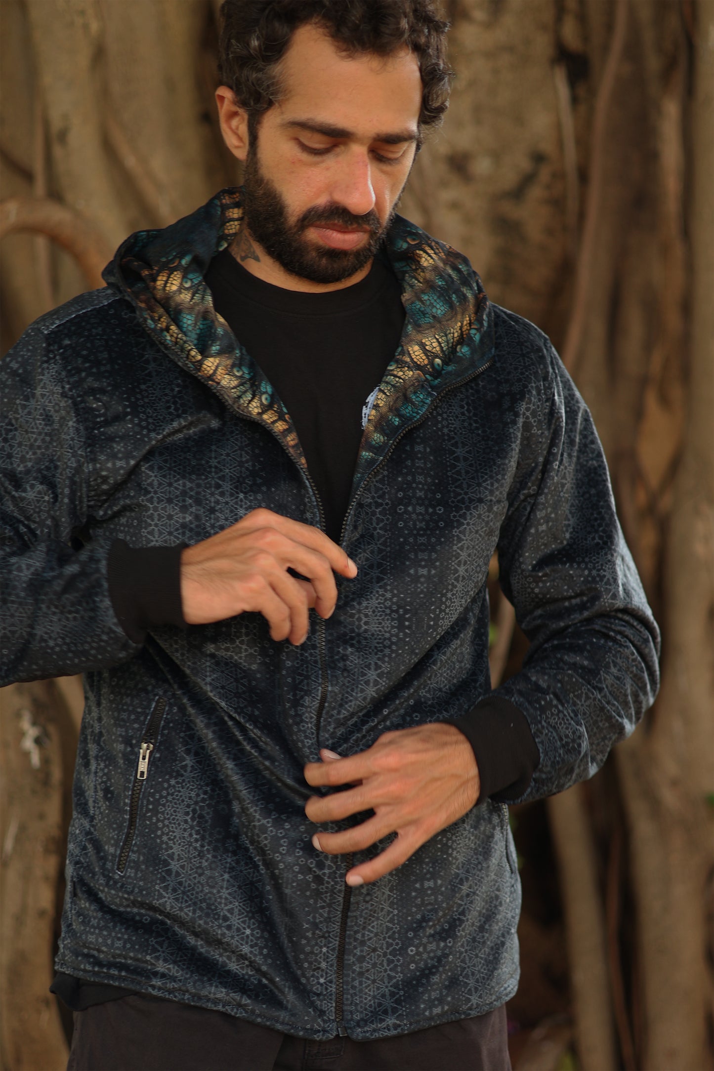 Symmetric Visuals X Obsidian Scales ✧ Reversible Jacket