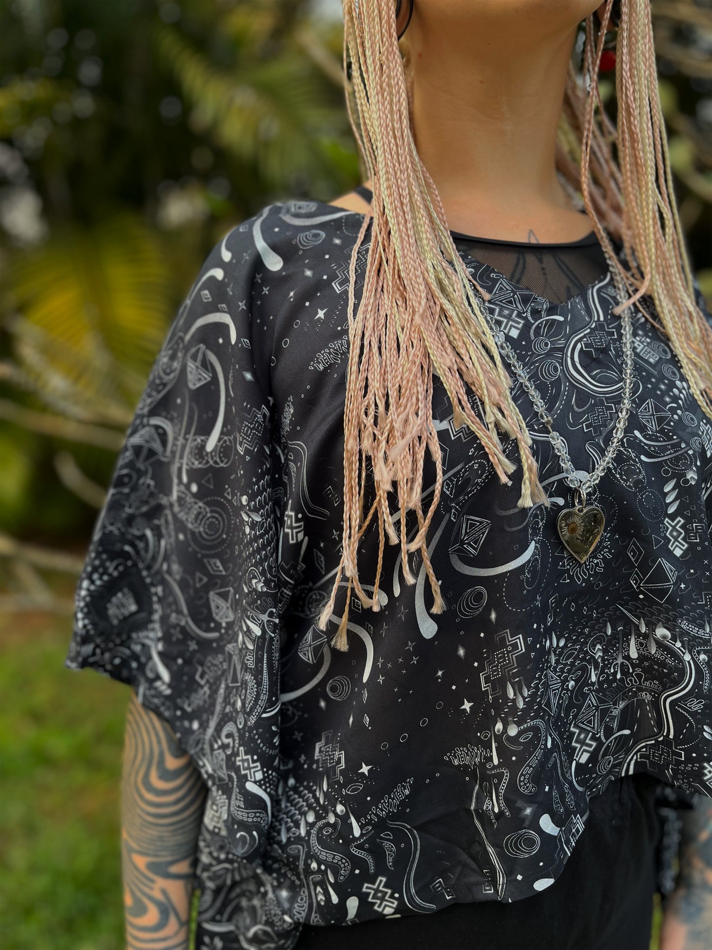 Jungle ✧ Poncho Top ✧ TAS