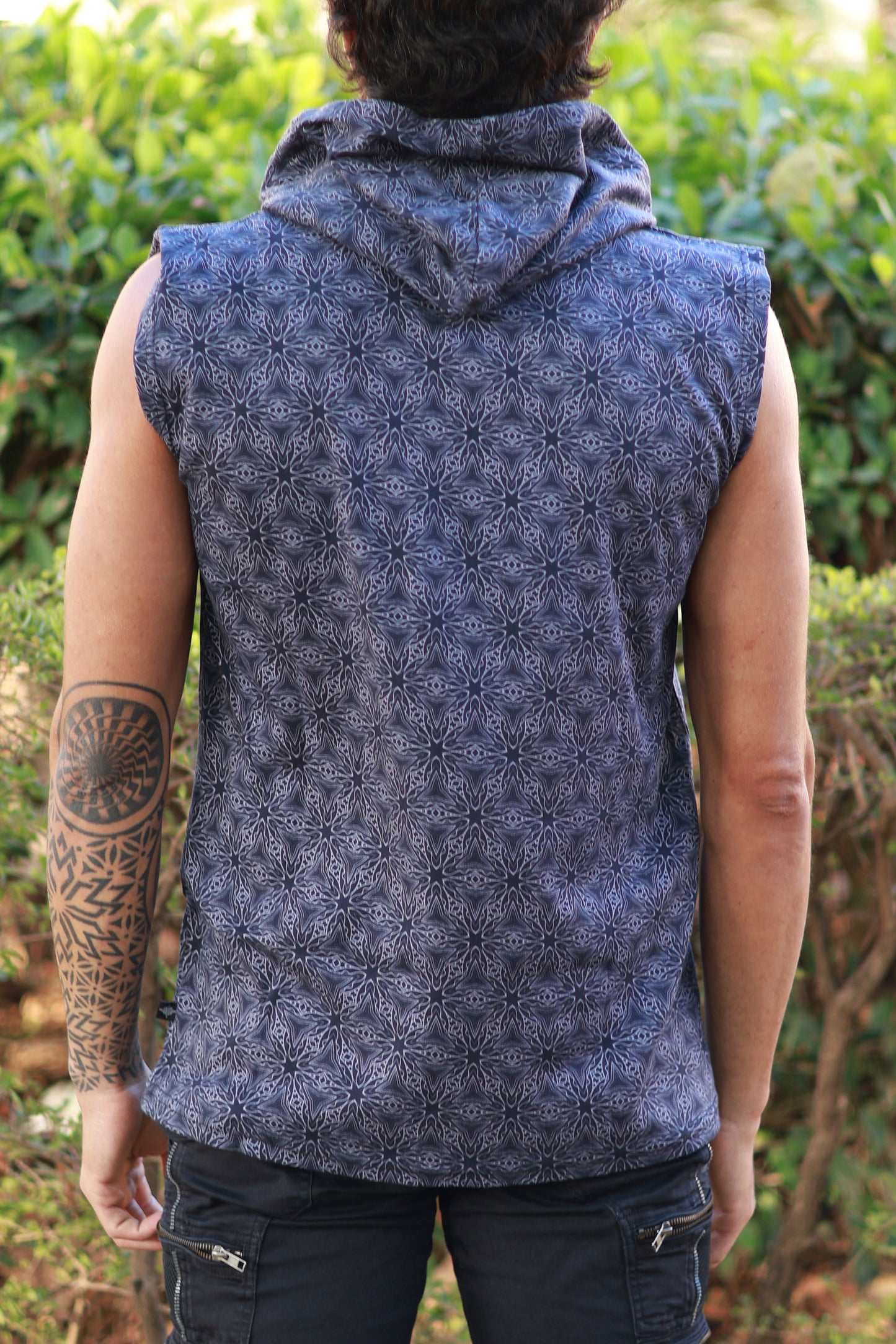 Mindmesh ✧ Hooded Tank