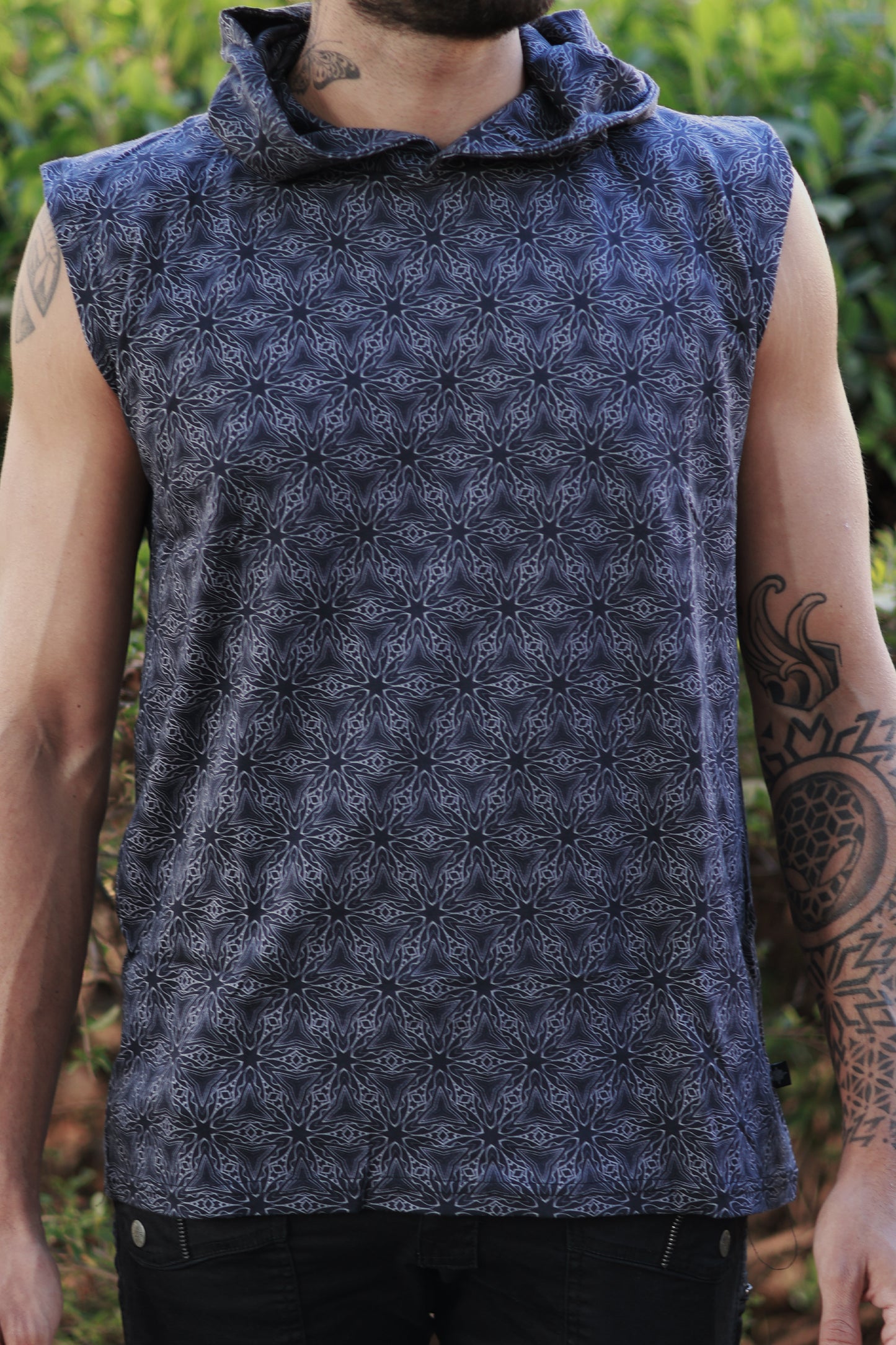 Mindmesh ✧ Hooded Tank