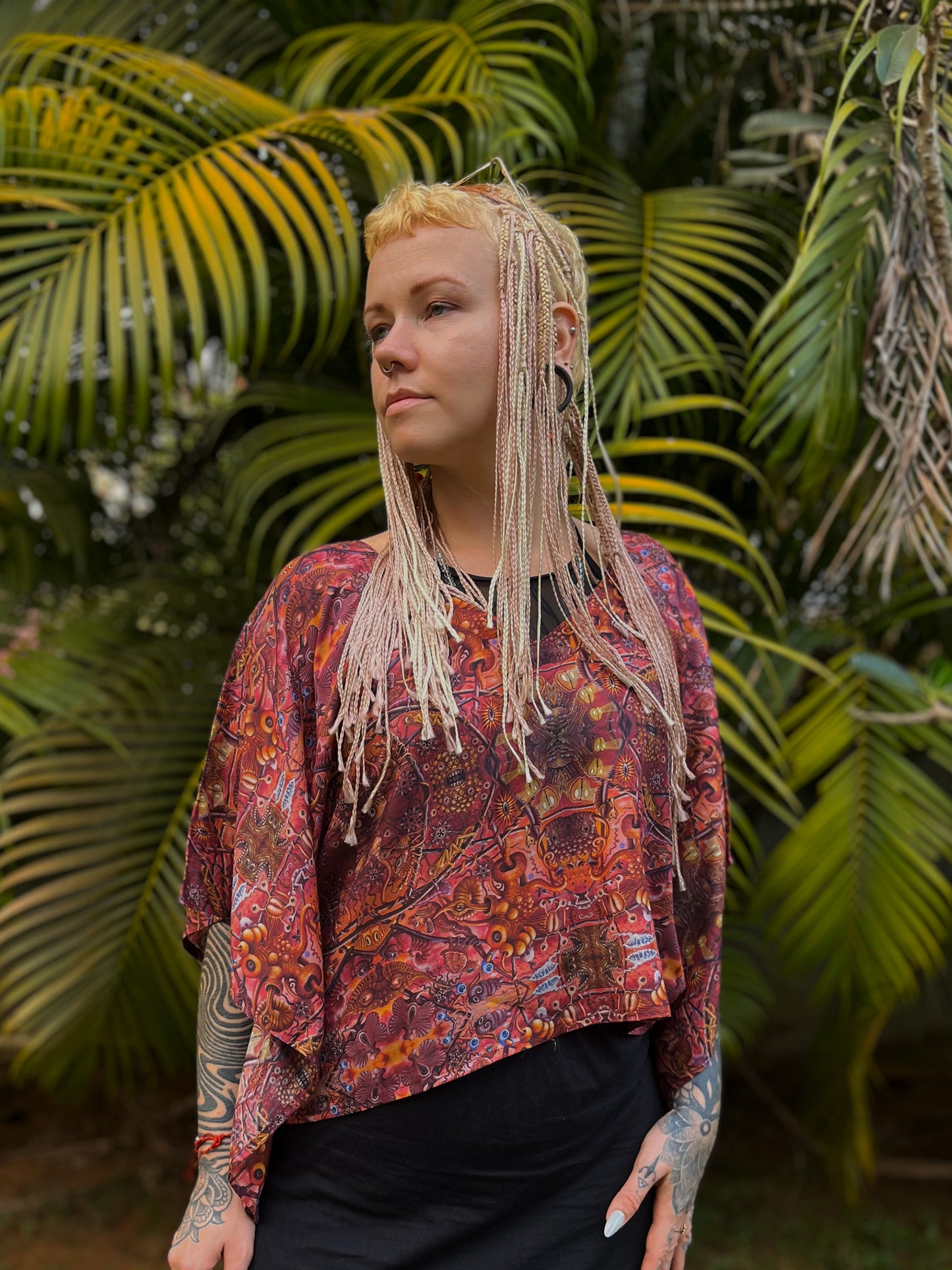 Neurochaos ✧ Poncho Top ✧ R.S.Connett